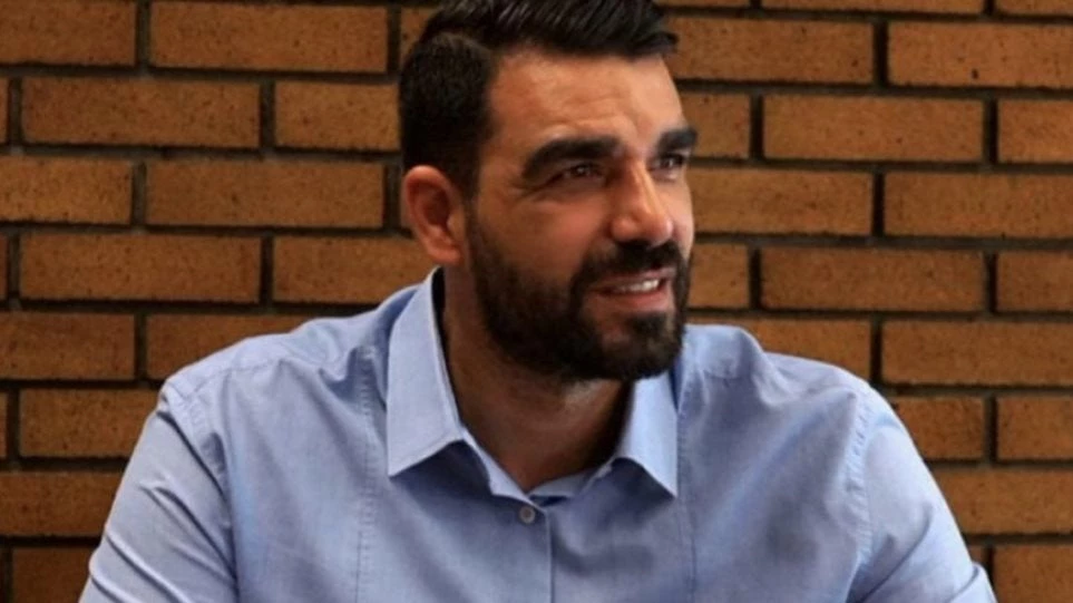 Στο αυτόφωρο οι «8» για την επίθεση στον Κωνσταντινέα – Στην Καλαμάτα ο αρχηγός της ΕΛΑΣ, δύο υπουργοί και ο Σκουρλέτης